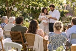 Guide to Naming Day Ceremonies: What Happens, Who Leads It and Gift Ideas