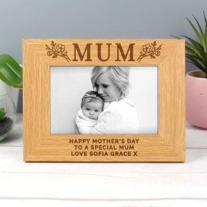 Personalised Floral Mum 4x6 Inch Oak Finish Photo Frame