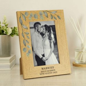 Personalised Botanical 6x4 Oak Finish Wedding Photo Frame