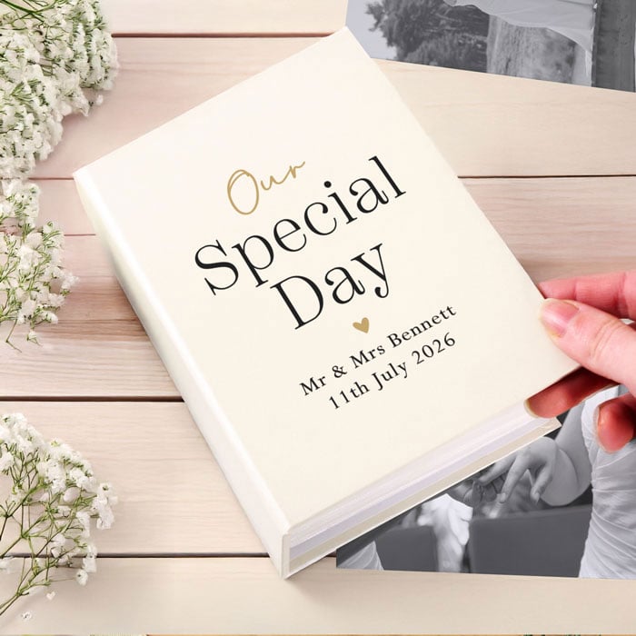 Personalised Black & Gold Free Text 6x4 Wedding Photo Album