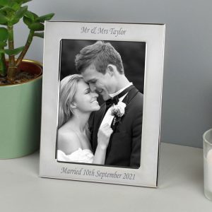 Plain Engraved Silver Plated 6 x 4 Inch Photo Frame
