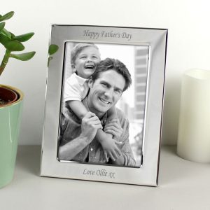 Plain Engraved Silver Plated 6 x 4 Inch Photo Frame
