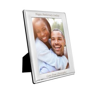 Plain Engraved Silver Plated 6 x 4 Inch Photo Frame