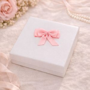 Ivory Pearl and Rose Gold Bracelet With Engraved Heart