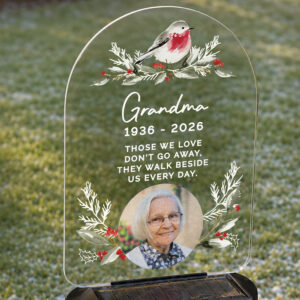 Personalised Robin Photo Memorial Solar LED Light